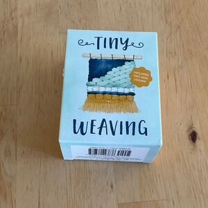 Hachette Tiny Weaving Kit - Blue and Yellow